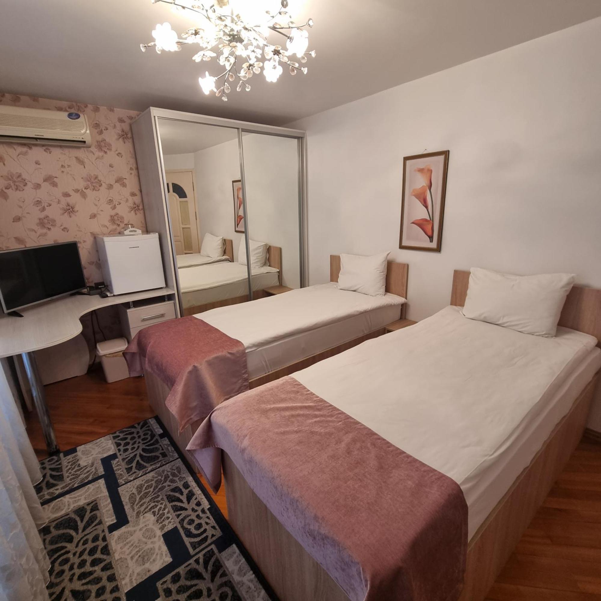 Hotel Home Sweet Home Chişinău Exterior foto