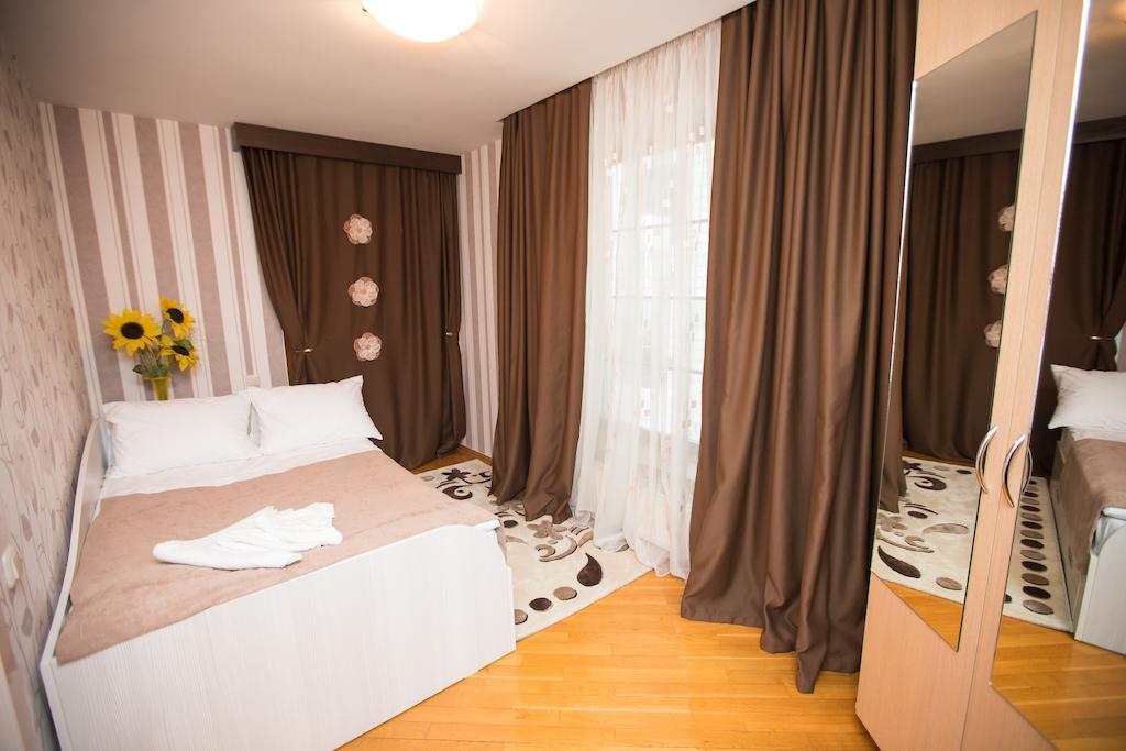 Hotel Home Sweet Home Chişinău Habitación foto