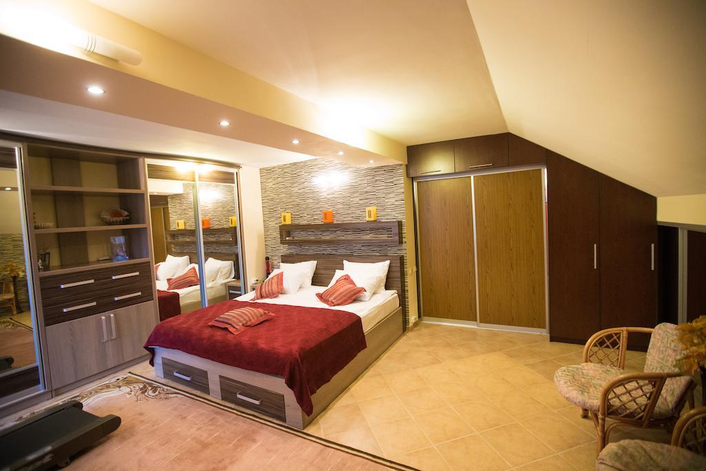 Hotel Home Sweet Home Chişinău Habitación foto