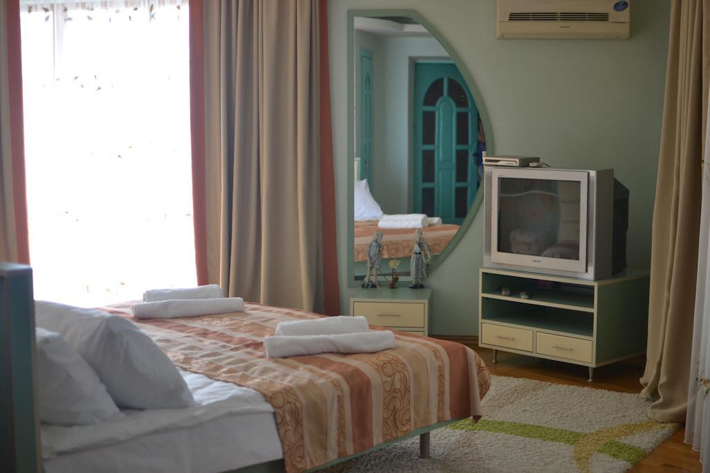 Hotel Home Sweet Home Chişinău Habitación foto